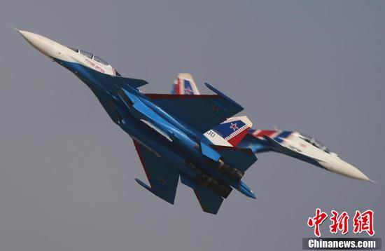 ��15��ϰݹ��ʺ���չ��Ļ ����