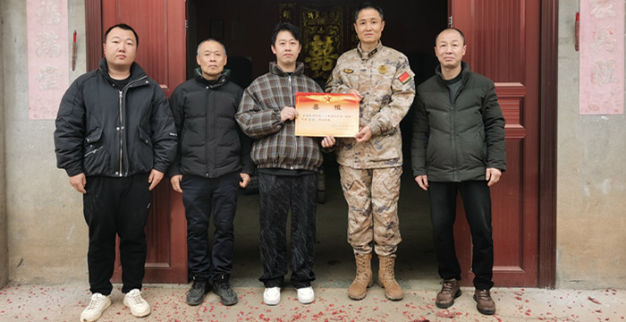 �ҹ�ͬ�����֮�⣬����������